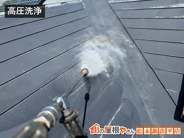 茅野市屋根塗装　高圧洗浄